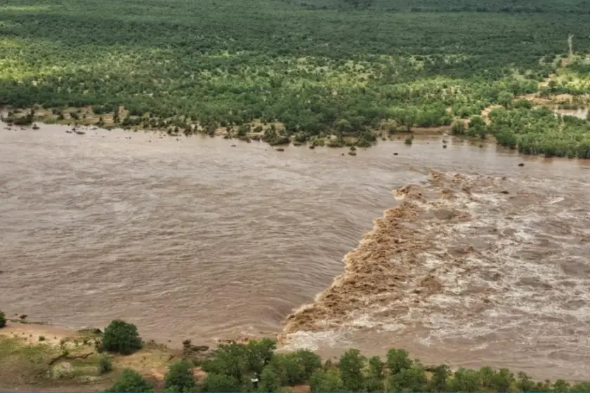 Güney Afrika'da aşırı yağış ve fırtına: Hayatını kaybedenlerin sayısı 18'e yükseldi