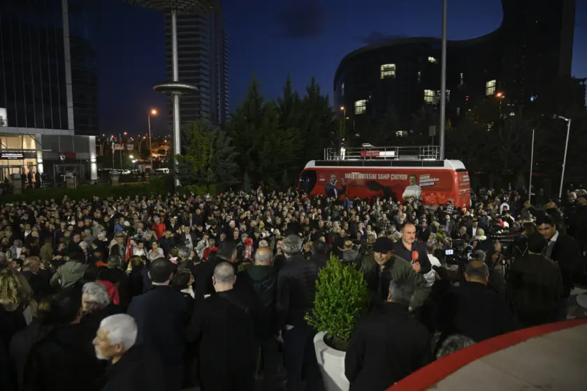 Mutlak butlan kararı yurtta tepki ile karşılandı
