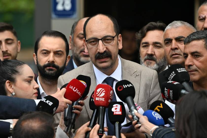 Kılıçdaroğlu’nun basın danışmanı Sönmez: “İl ve ilçe örgütlerine yönelik herhangi bir görevden alma ya da görevlendirme yapılmadı”