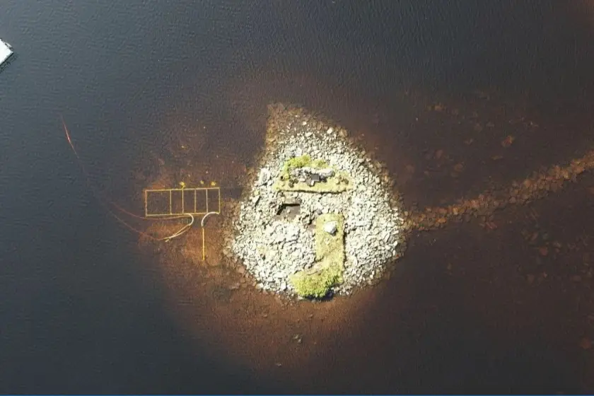 İskoçya’da 5 bin yıllık yapay ada keşfi: Crannog’un sırları ortaya çıkıyor