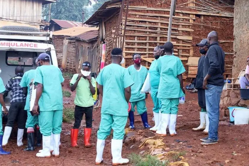 Afrika Hastalık Kontrol ve Önleme Merkezi: 10 Afrika ülkesi Ebola salgını nedeniyle yüksek risk altında