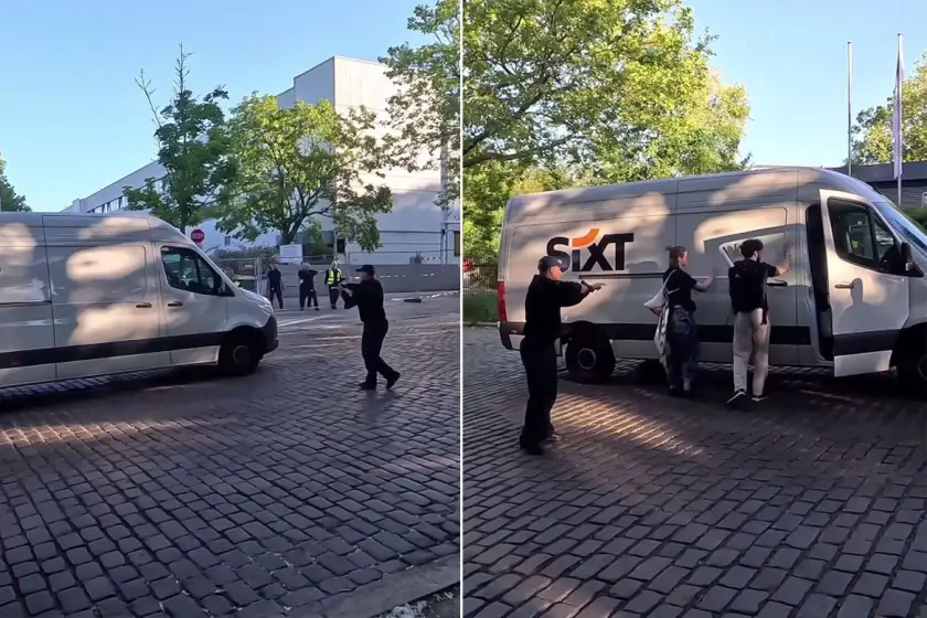 Berlin’de polis, İsrail'e silah üretecek Rheinmetall'i protesto edenlere silah çekti