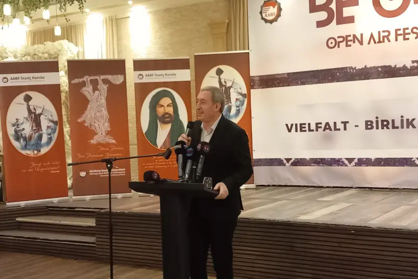 Bakırhan'dan Köln'de 'yasal düzenleme' açıklaması: Dağdakiler inecek, sürgündekiler dönecek