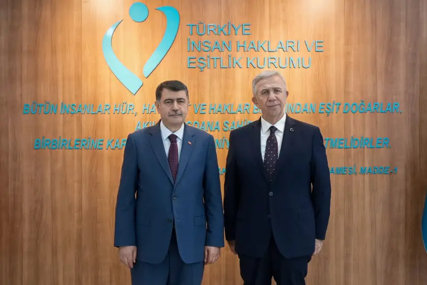 Mansur Yavaş, TİHEK Başkanı Vasip Şahin'i ziyaret etti