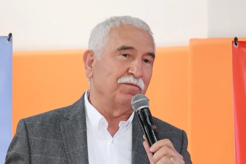 Özgür Özel, Kadim Durmaz'ı makam aracına alarak kurtardı