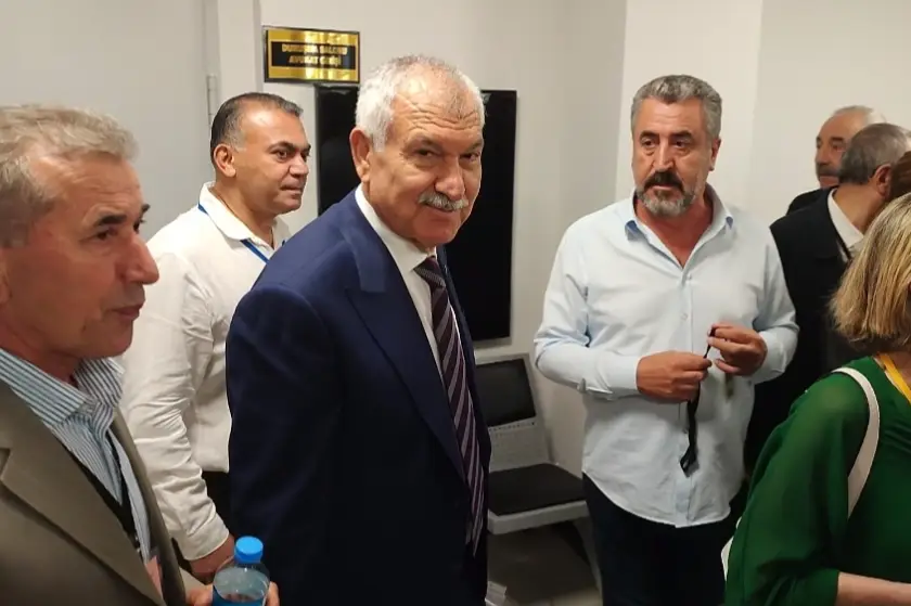 Zeydan Karalar, Aziz İhsan Aktaş davasında savunma yaptı: “Rüşvet anlaşması, ihale, irtikap yok, o zaman suç da yok”
