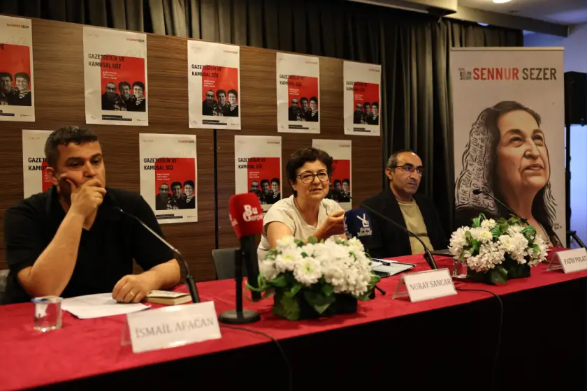 Nilüfer’de “2026 Yılının Yazarı Sennur Sezer” etkinliği: Çalışma arkadaşları gazeteciliğini ve mücadelesini anlattı