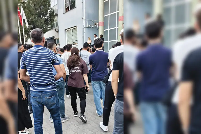 Karşıyaka Belediyesi daimi işleri geçici sürelerle çalıştırdığı işçilere yaptırıyor