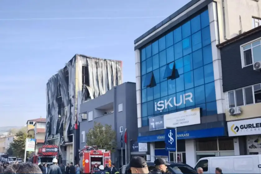 Dilovası işçi katliamı davasında bilirkişi raporu: Belediye kaçak yapıya göz yummuş, yangın raporu alamamasına rağmen ruhsat vermiş