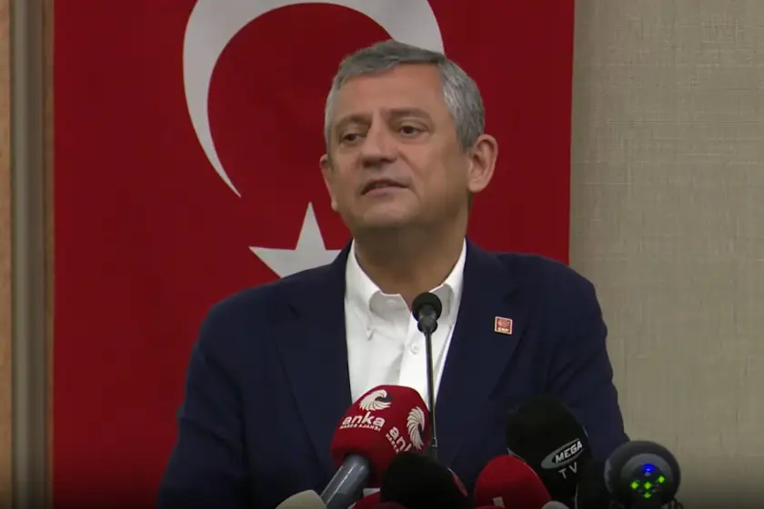 Özgür Özel'den Erdoğan'a: “Sen Trump’ın hesabısın, biz milletin hesabıyız”