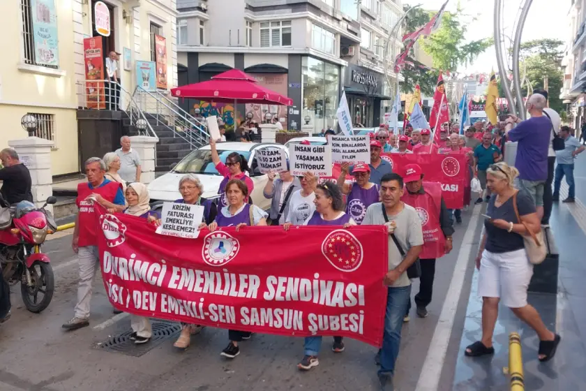 Emekliler Samsun'da yürüdü: 