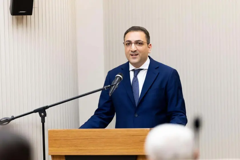 Balçova Belediyesine operasyon: Belediye Başkanı Onur Yiğit ve 2 kişi adliyeye sevk edildi