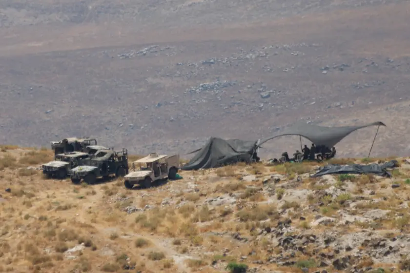 İsrail ordusu Suriye’nin Dera kırsalında konuşlanıyor