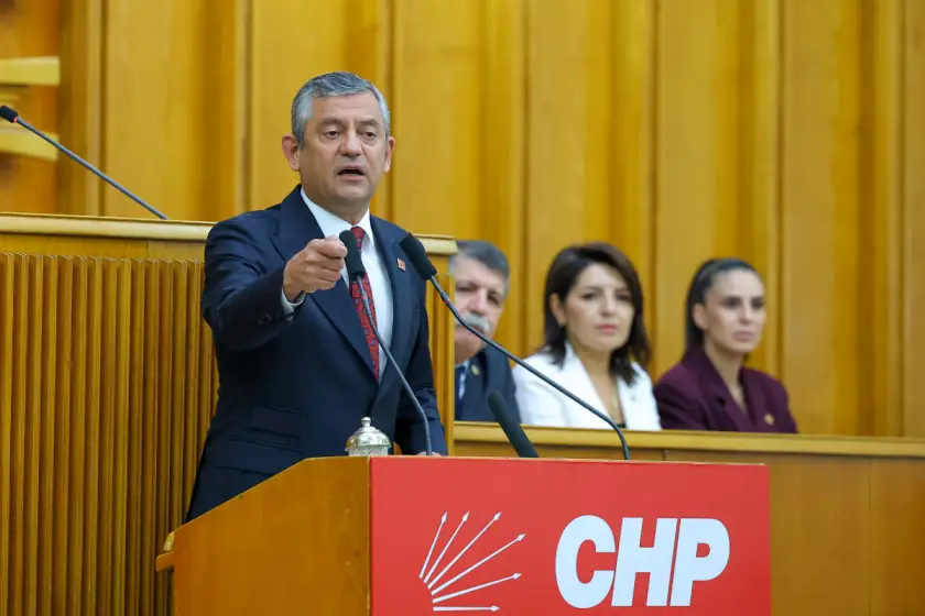 Özgür Özel'den NATO OHAL'i tepkisi: 'Ankara'da utanç verici şeyler oluyor'