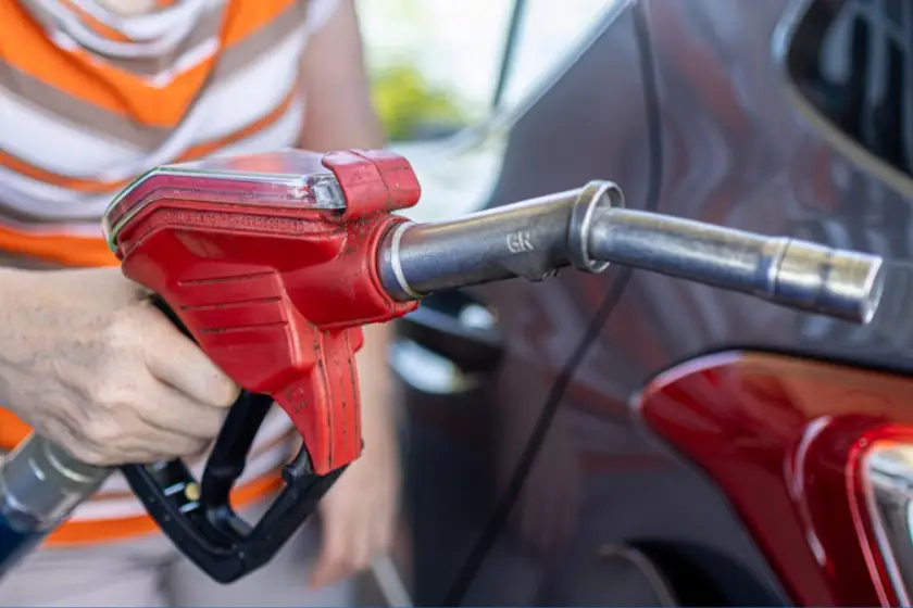 Benzine yeni zam kapıda: Tarih belli oldu