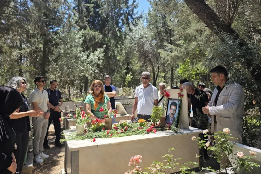 Tüm Bel-Sen'in kurucularından İkram Mihyaz katledilişinin 32. yılında anıldı