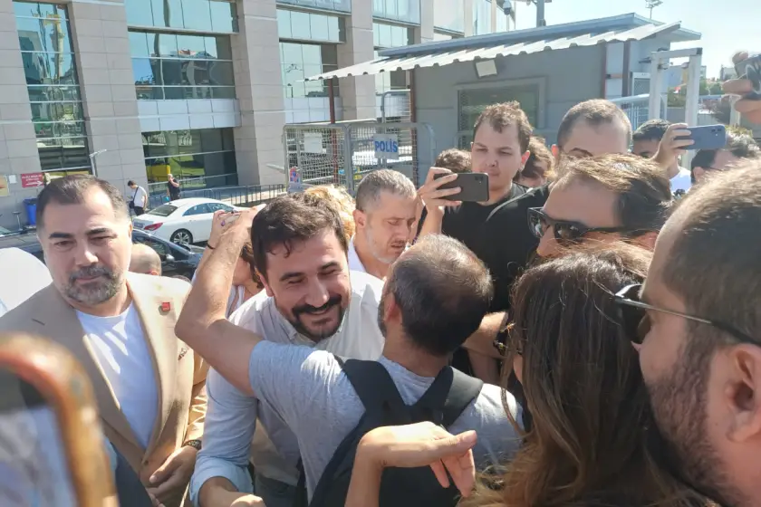 ‘İBB Davası’nı izlemeyin!’ mesajı