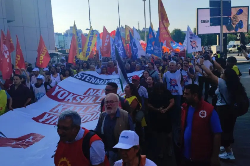 İstanbul Emek, Barış ve Demokrasi Güçleri, NATO'ya karşı Dolmabahçe'ye yürüyor
