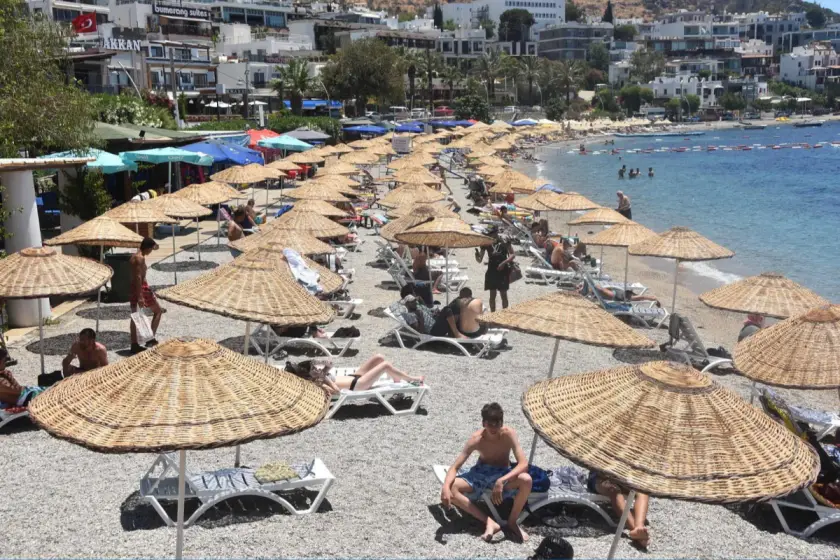 Turizm işçisi: 6 ay günde 17 saat çalıştım, zombiye dönüştüm