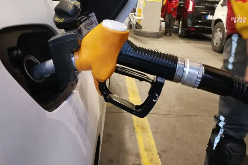 Motorine 2 liranın üzerindeki indirim ÖTV'ye takıldı: Pompaya yansıyacak mı?