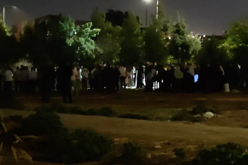 Batman'da mezarlıkta silahlı saldırı: AKP'li yönetici ile oğlu ve yeğeni öldürüldü