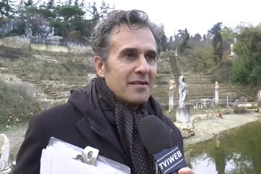 Franco Malosso von Rosenfranz'ın Tviweb röportajdan bir kare.