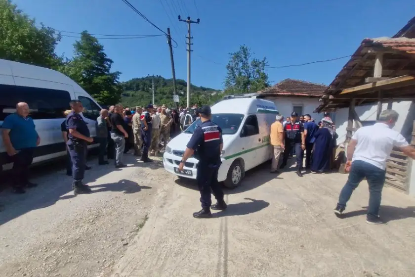 Düzce'de kadın cinayeti: Saime Kocatepe evle olduğu erkeğin kardeşi tarafından öldürüldü