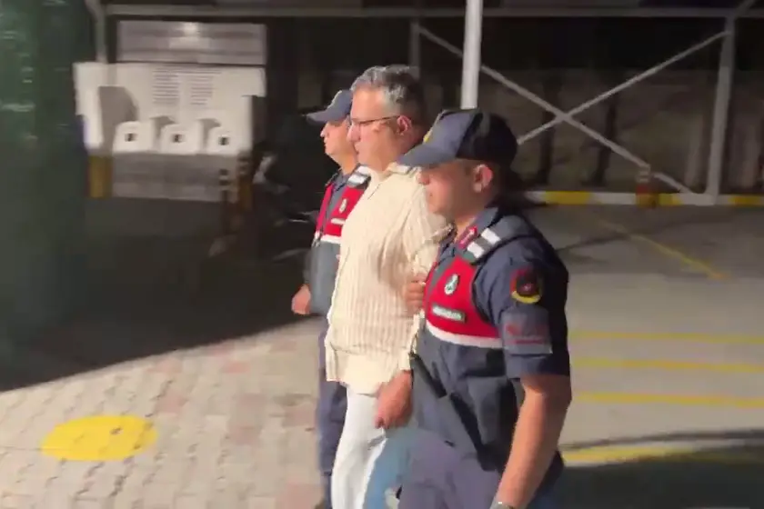 Gözaltına alınan Cem Küçük bugün adliyeye sevk edilecek