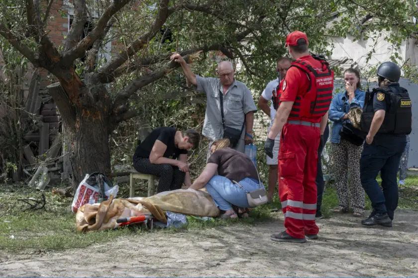 Rusya'nın Kiev'e düzenlediği hava saldırısında 9 kişi yaşamını yitirdi, 28 kişi yaralandı