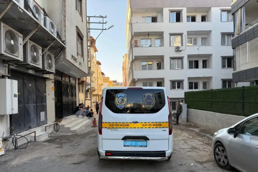 Binada çıkan yangında 4 yaşındaki Yezen öldü, anne ve 2 çocuk yaralı