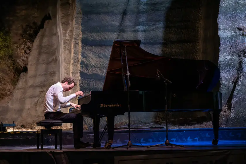 Gümüşlük Müzik Festivali’nde Antik Taş Ocağı’nda piyano gecesi