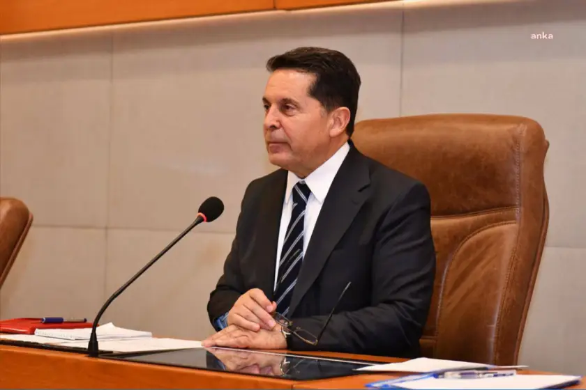 Ahmet Özer'den Esenyurt'taki kayyım değişikliğine tepki: Çözüm, halkın iradesini yeniden hakim kılmaktır