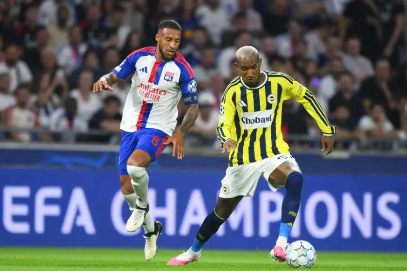 18 yıllık hasret sona erdi: Olimpik Lyon'u eleyen Fenerbahçe Şampiyonlar Ligi'nde