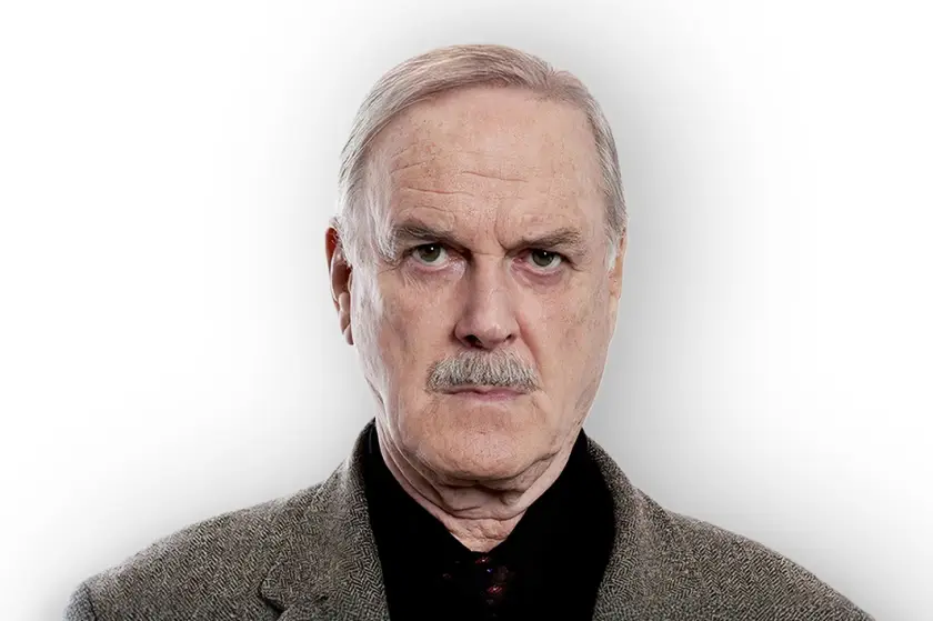 İngiliz komedyen John Cleese ilk kez İstanbul’da sahne alacak