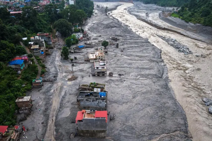 Nepal'deki sel felaketinde hayatını kaybedenlerin sayısı 579'a çıktı; kayıp sayısı 1.924'e yükseldi