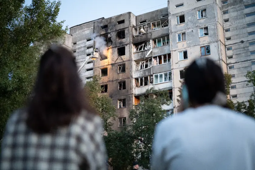 Ukrayna Güvenlik Servisi'nin Kiev'deki karargahı vuruldu