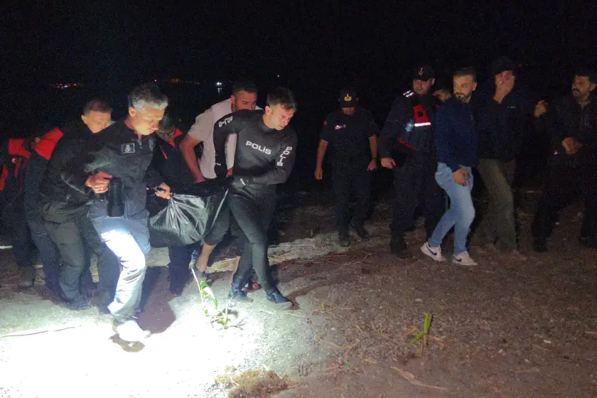 Bursa'da kayıp olarak aranan öğretmenin İznik Gölü'nde cansız bedeni bulundu