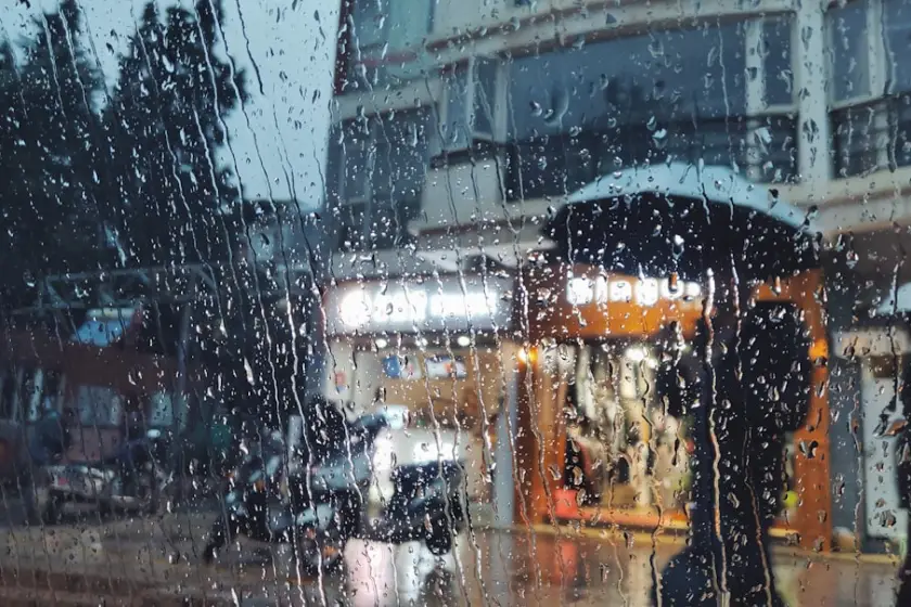 Serin hava geliyor: Meteoroloji'den İstanbul dahil birçok ilde sağanak yağış uyarısı