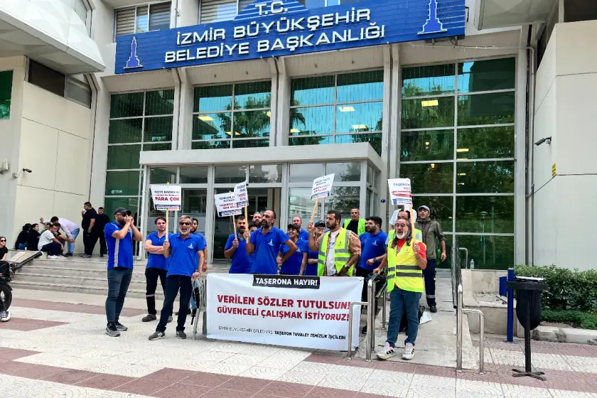 İzBB’nin modüler tuvaletlerinde çalışan taşeron işçiler: “Belediye verilen sözü tutsun”