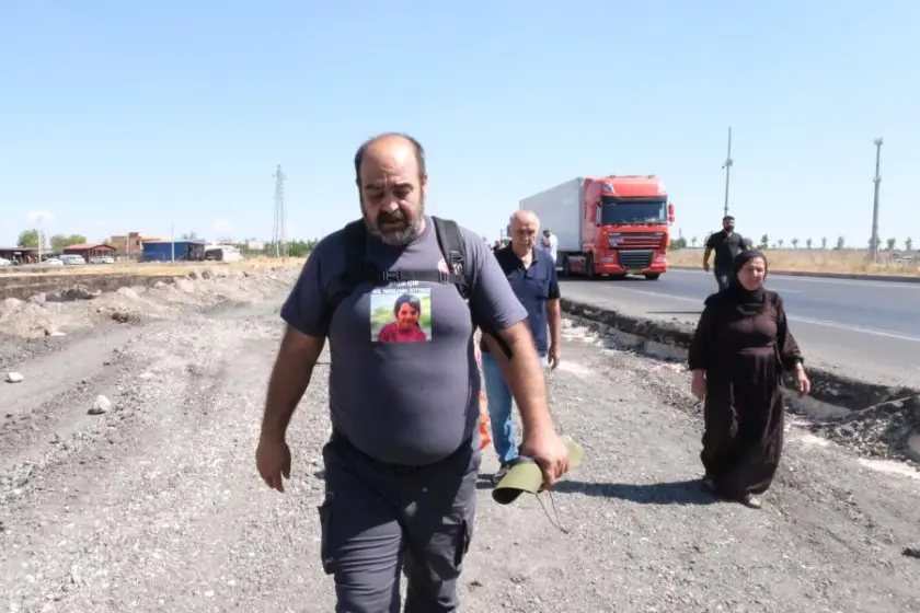 Narin Güran'ın babası 'Adalet Yürüyüşü' başlattı - Evrensel