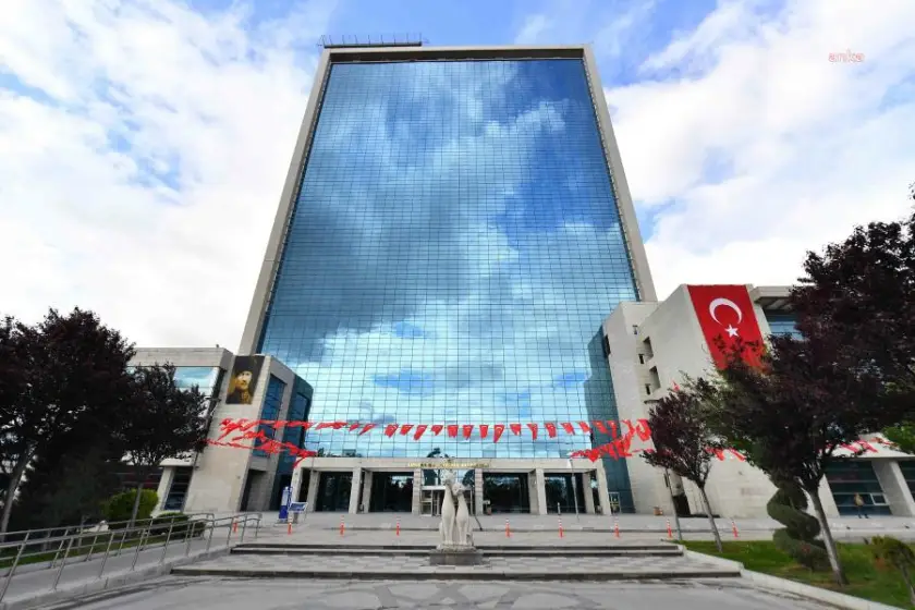 Ankara'da CHP'nin iki belediyesi kaldı