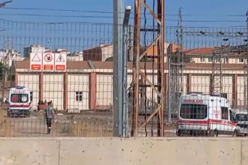 Diyarbakır'da iş kazası: Depoda boya yapan 2 işçi tinerden etkilendi