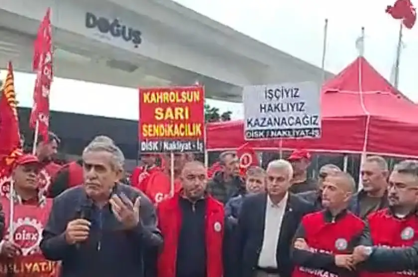 Hödlmayr Lojistik işçilerinden Doğuş önünde eylem