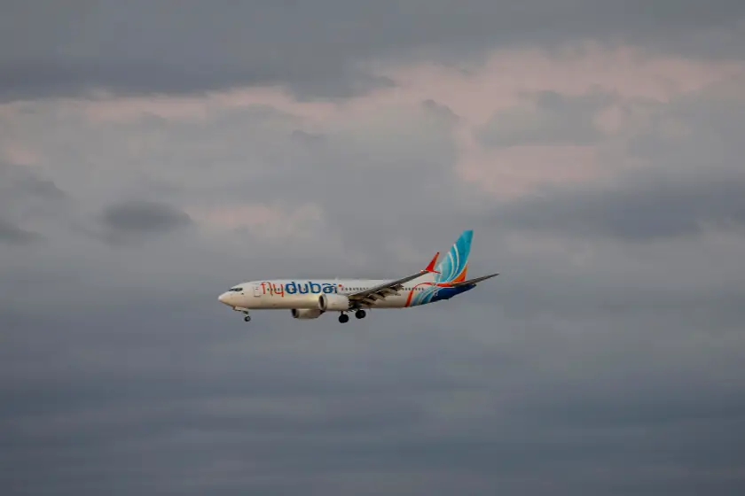 BAE'ye ait Flydubai, İsrail uçuşlarını askıya aldı