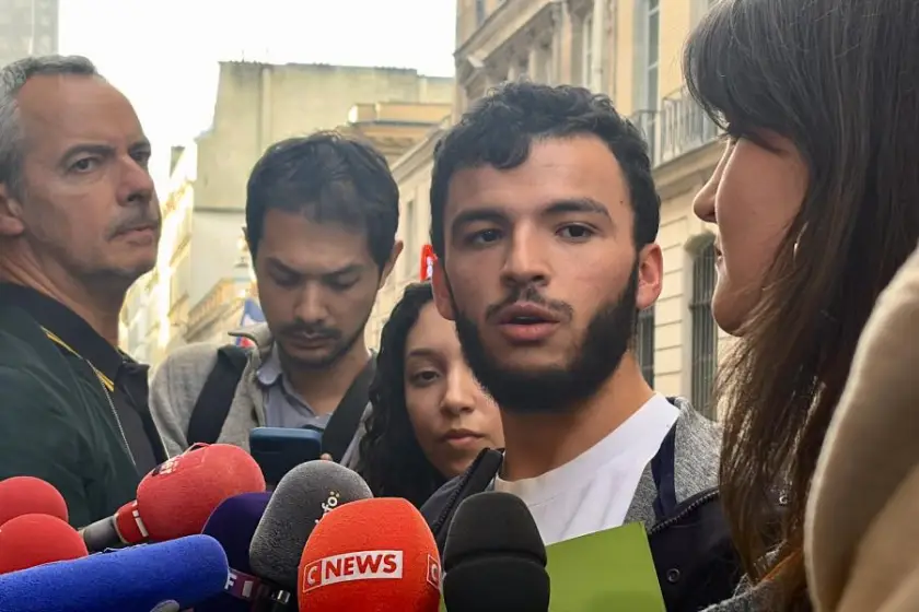 Fransa'da Eğitim Bakanı ile görüşen öğrenciler, eylemlerini sürdürecek: Taleplerimizle ilgili somut bir cevap alamadık