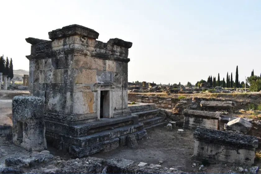 Türkiye'deki arkeolojik kazılar Pamukkale'deki sempozyumda ele alınacak