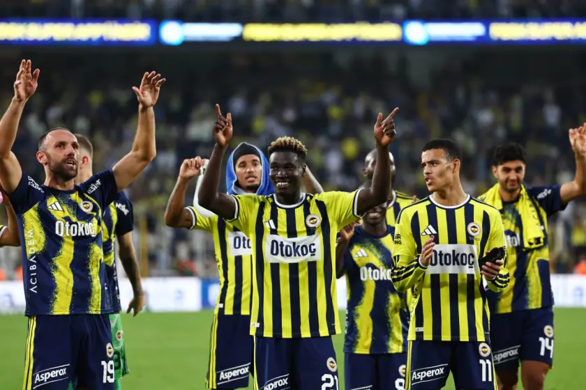 Milli aranın ardından yoğun maç programı: Fenerbahçe 29 günde 8 maça çıkacak
