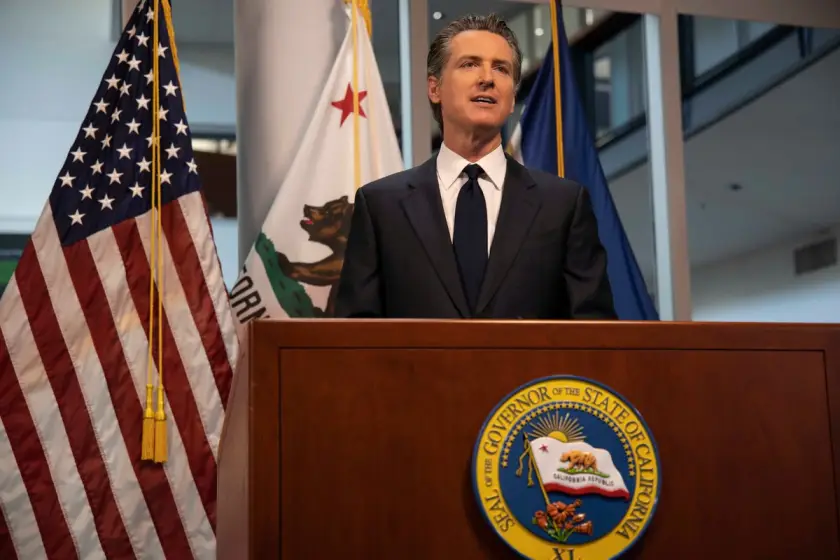 California Valisi'nden Trump'a: Tehlikeli ve akıl sağlığı yerinde değil