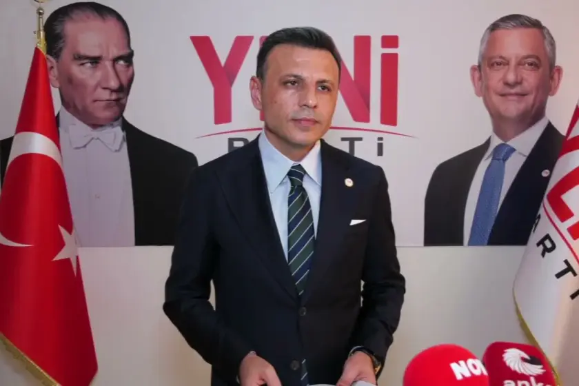 Özgür Çelik'ten Kent Uzlaşısı Davası açıklaması: Siyasetin kriminalize edilmesine dayanan düzeni değiştireceğiz