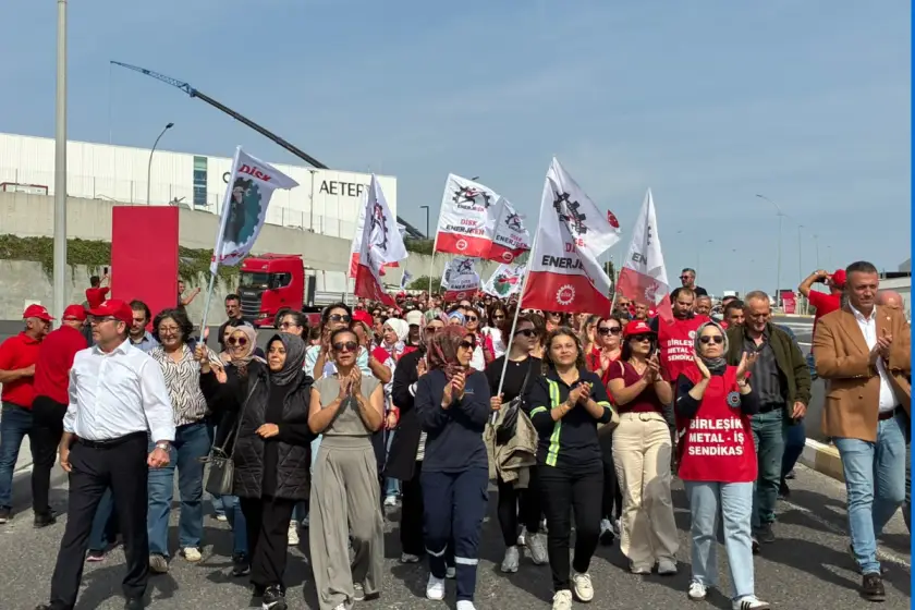 Smart patronu işçinin emeğini, AKP İzmirlinin iradesini gasbetti